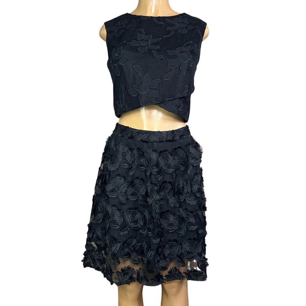Ali & Jay Embroidered Lace Two Piece Crop Tank Top Skirt Black Size Small